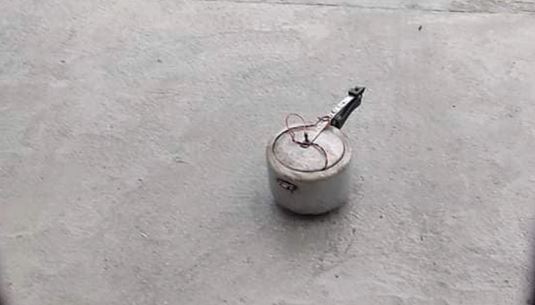 एमाले झापाका अध्यक्षको घरमा शंकास्पद वस्तु भेटियो
